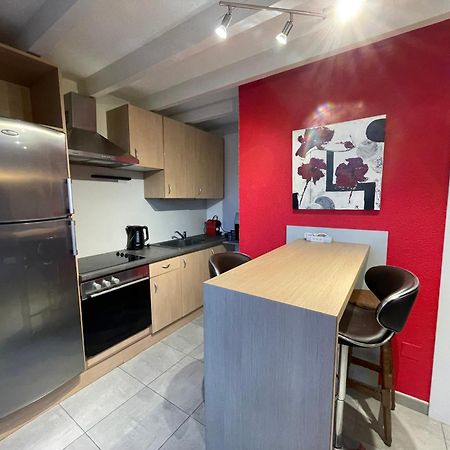 Fathala - Appartement Lumineux En Dernier Etage - Face A La Gare Routiere Sarrebourg Bagian luar foto